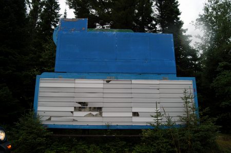 Hiawatha Drive-In Theatre - Marquee